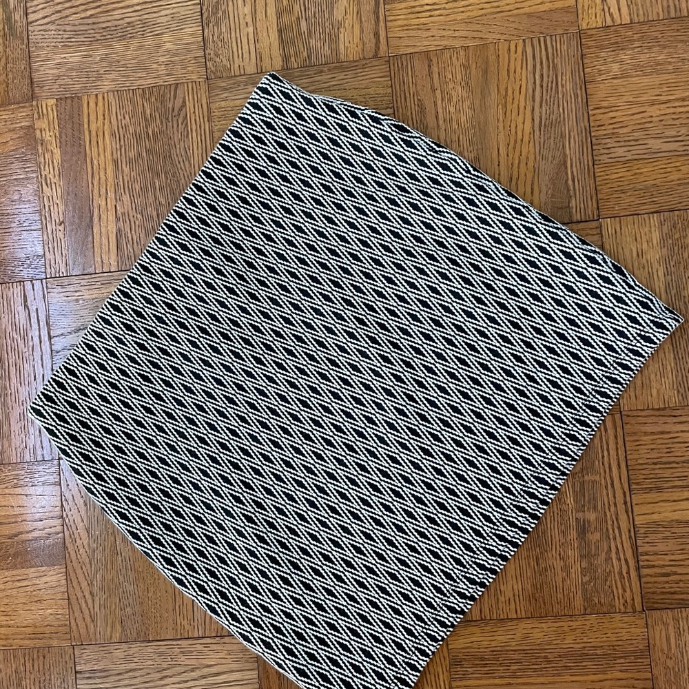 Zara mini skirt Small - Picture 2 of 4